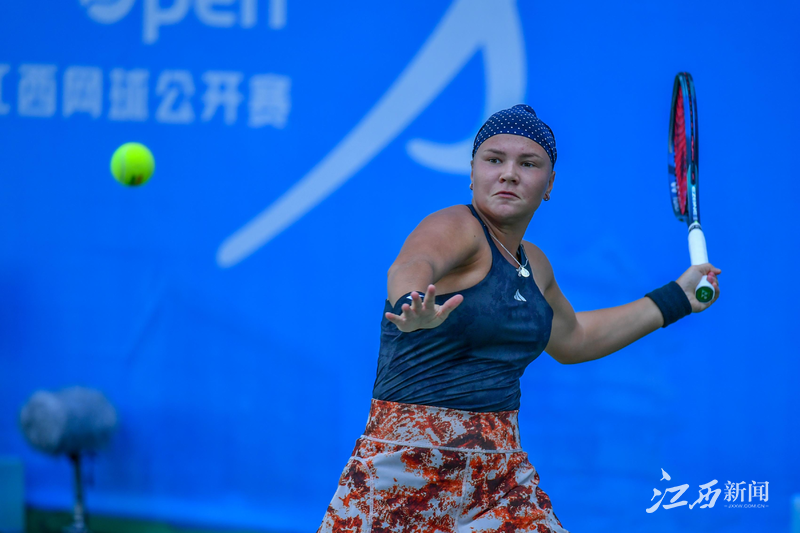 比赛一开始 比赛一开始