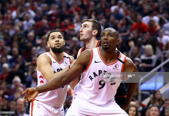 球员失去更 球员失去更