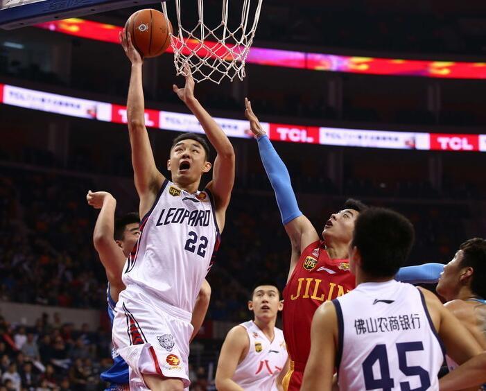 赛场设在滨 赛场设在滨