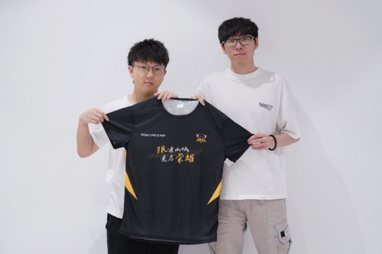 越南队的中 越南队的中