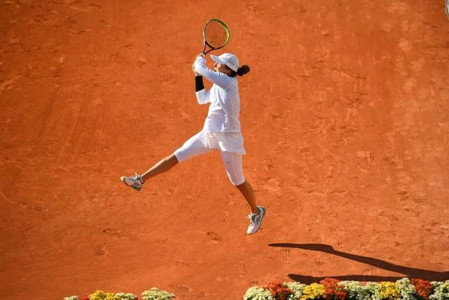 持续稳定的 持续稳定的