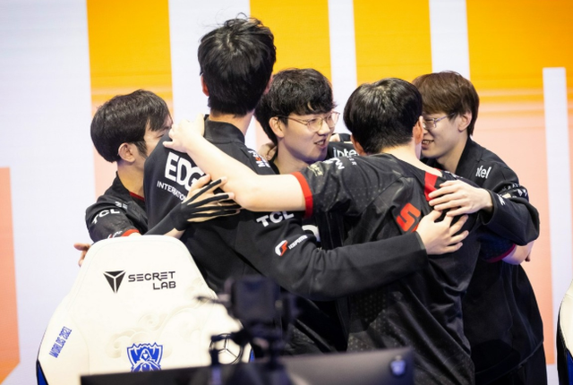 争夺总冠军 争夺总冠军