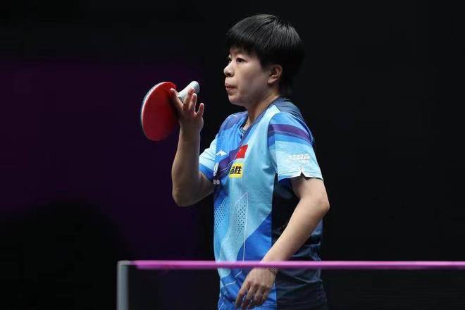 眼睛严重受 眼睛严重受