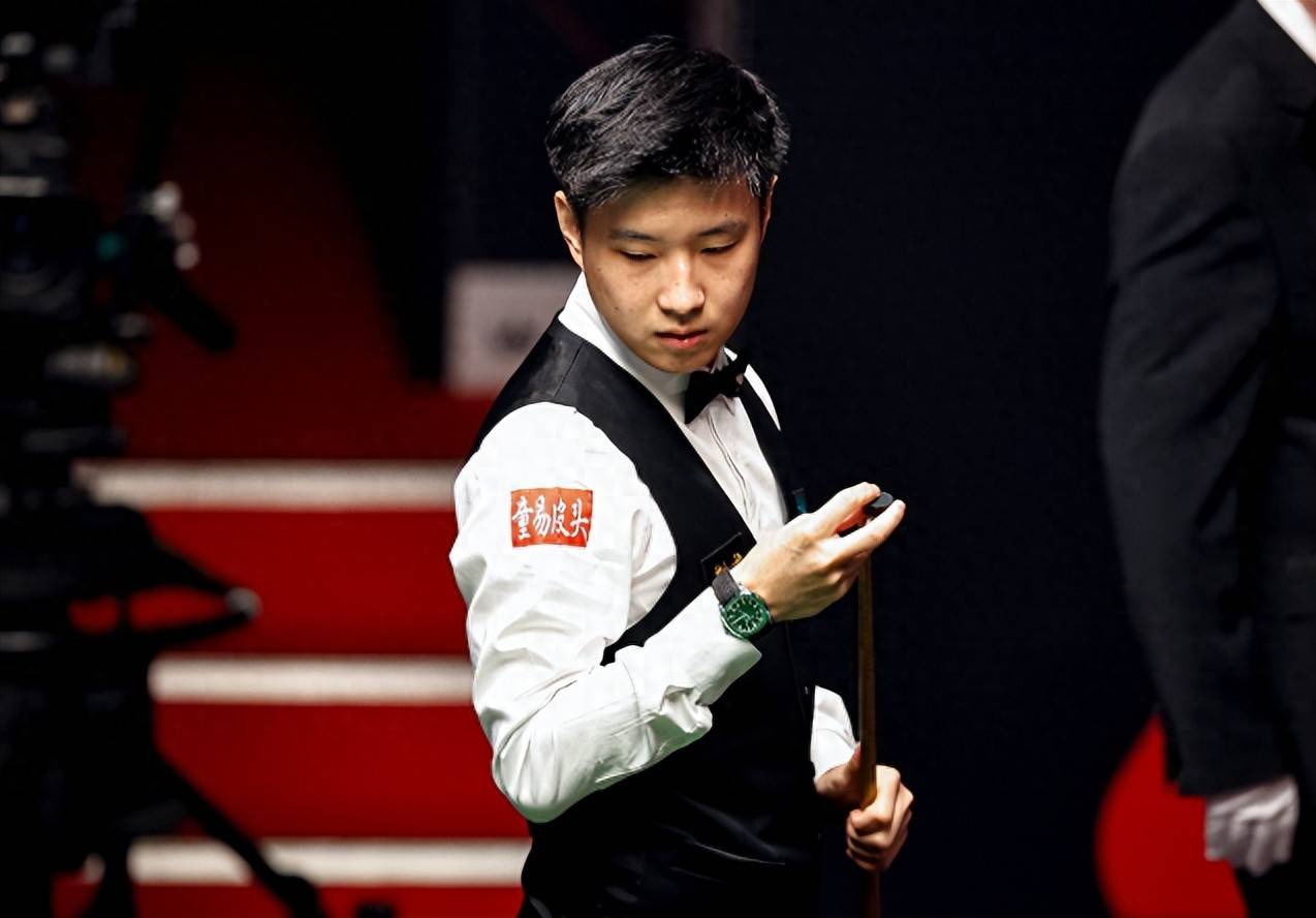 点和强劲的 点和强劲的