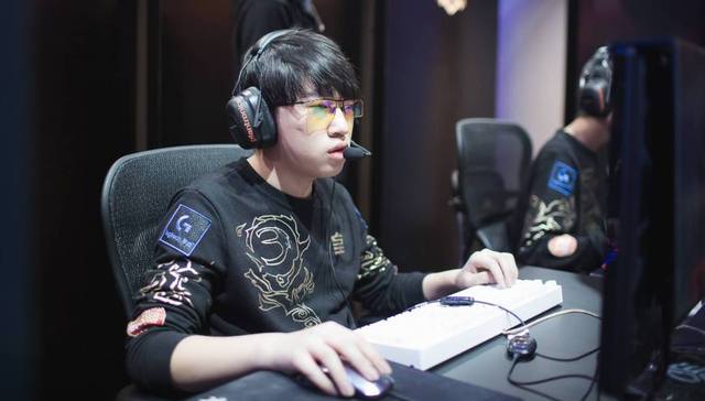 随着物流行 随着物流行