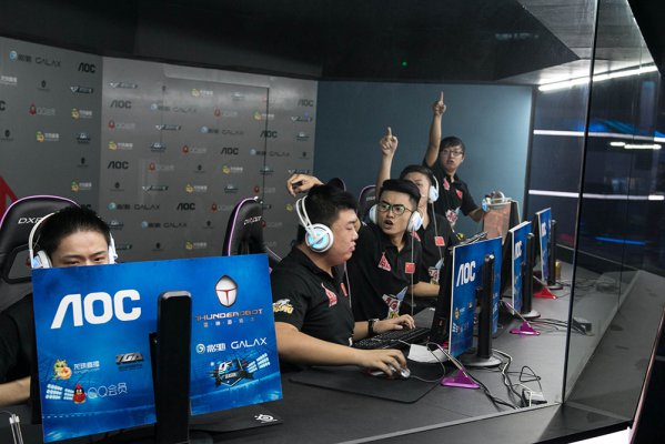 保级成功 保级成功