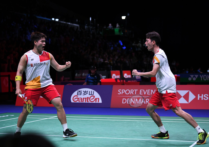 续击败多位 续击败多位